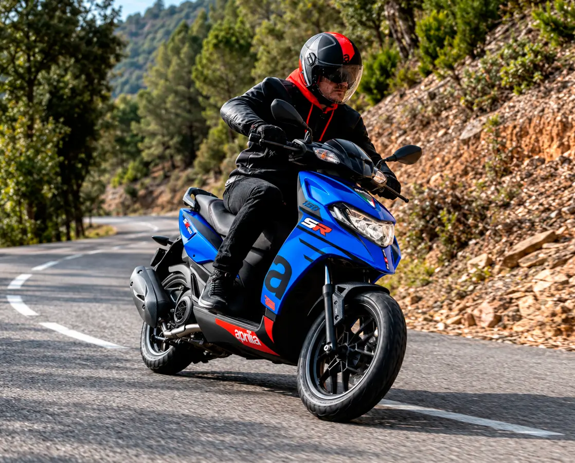 Aprilia SR 160 en pista